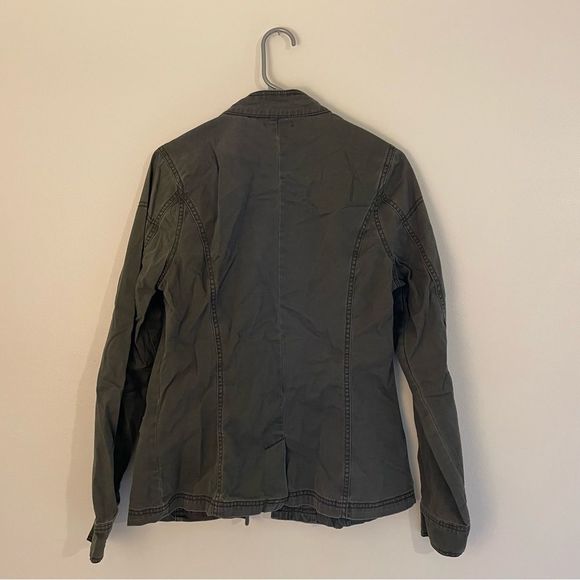 Maurice’s Green Jacket - Medium - Picture 4 of 4